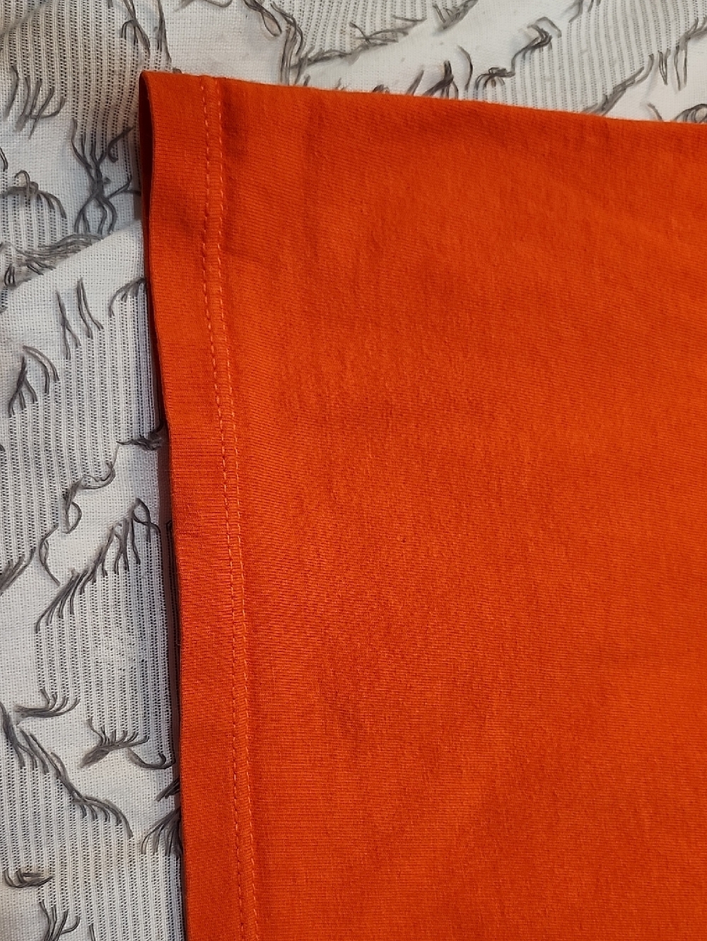 Vintage 90's LL Bean Russell Athletic Orange Pocket T-shirt - Picture 5 of 8